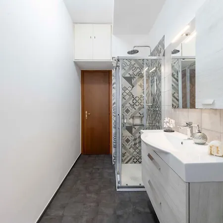 Terrazza Via Oglio 3 - Corso Lodi * Milan